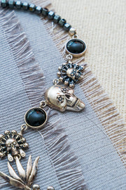Collar Retorno de Almas, joya de plata .925, con ónix y hematita – Gabriela Sánchez (vista 5)