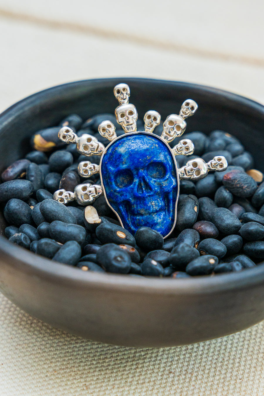 Anillo Calacas Celestiales, joya de plata .925, con lapislázuli – Gabriela Sánchez (vista 5)