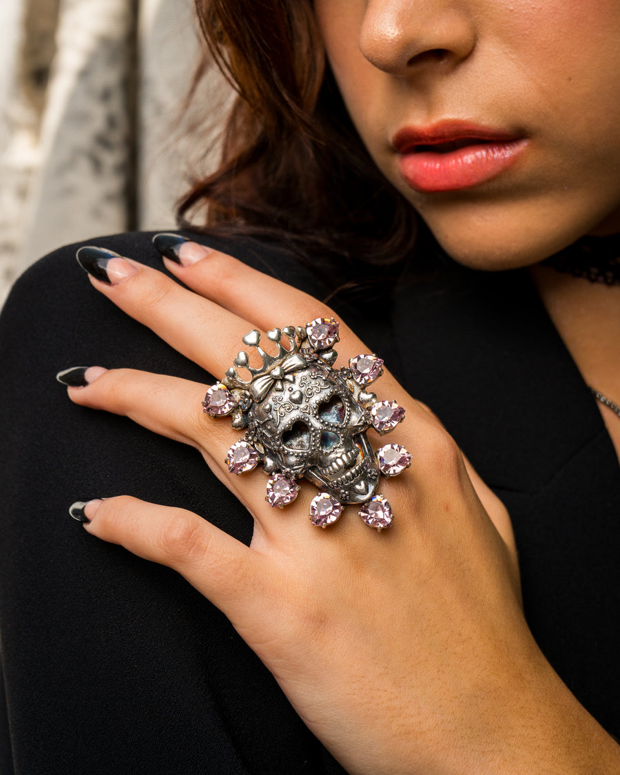 Anillo Calavera Reina Rosa Swarovski, joya de plata .925 – Gabriela Sánchez (vista 2)