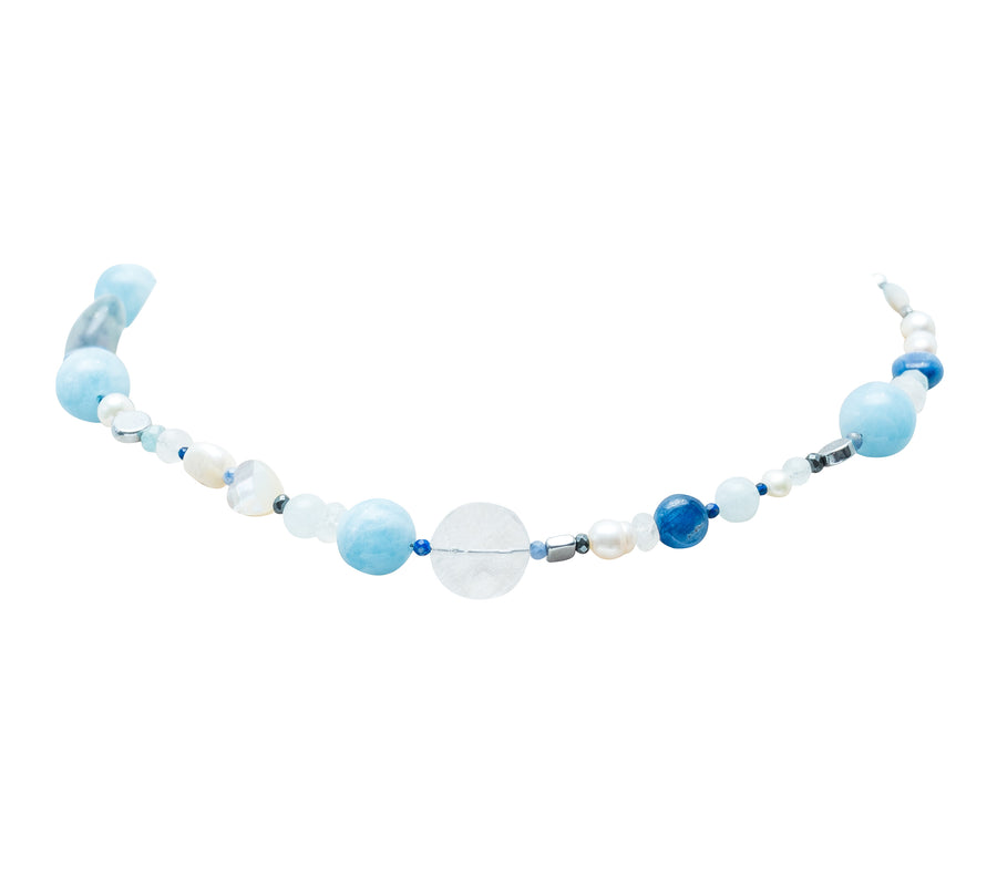Collar Amor Infinito Azul, joya de plata .925, con aquamarina y fluorita – Gabriela Sánchez (vista 8)