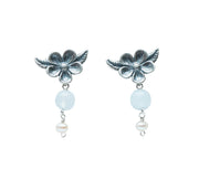 Aretes Flores de Amor, joya de plata .925, con aquamarina y perla – Gabriela Sánchez