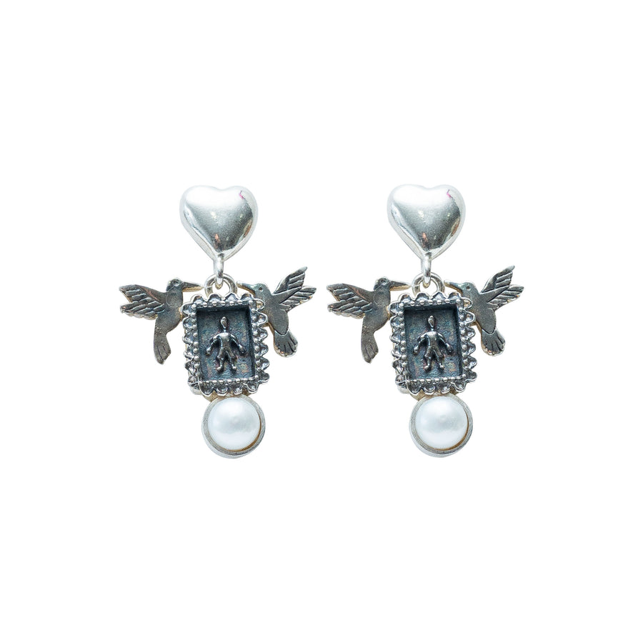 Aretes Alas de Ternura, joya de plata .925, con perla – Gabriela Sánchez