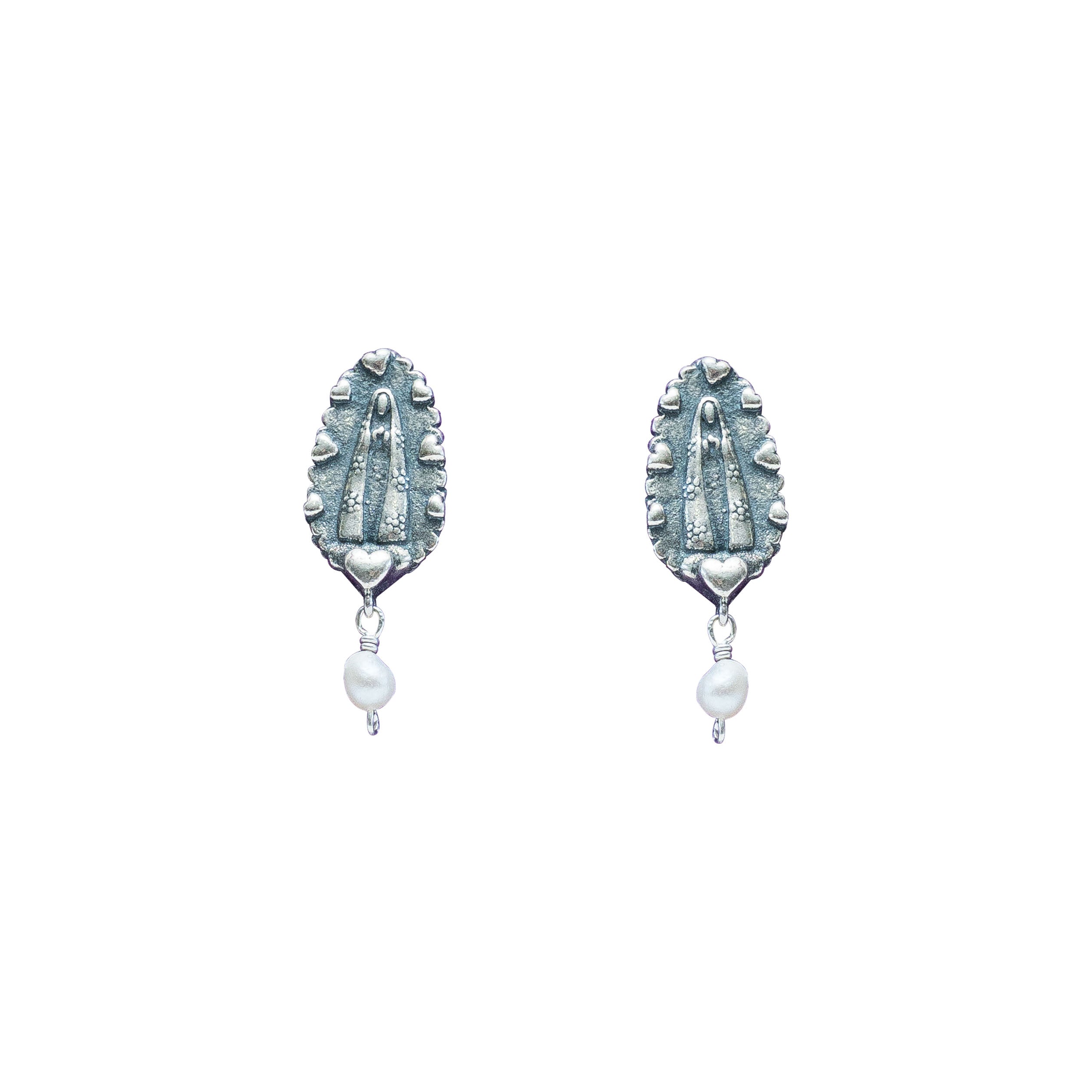 Aretes Luz Divina, joya de plata .925, con perla – Gabriela Sánchez