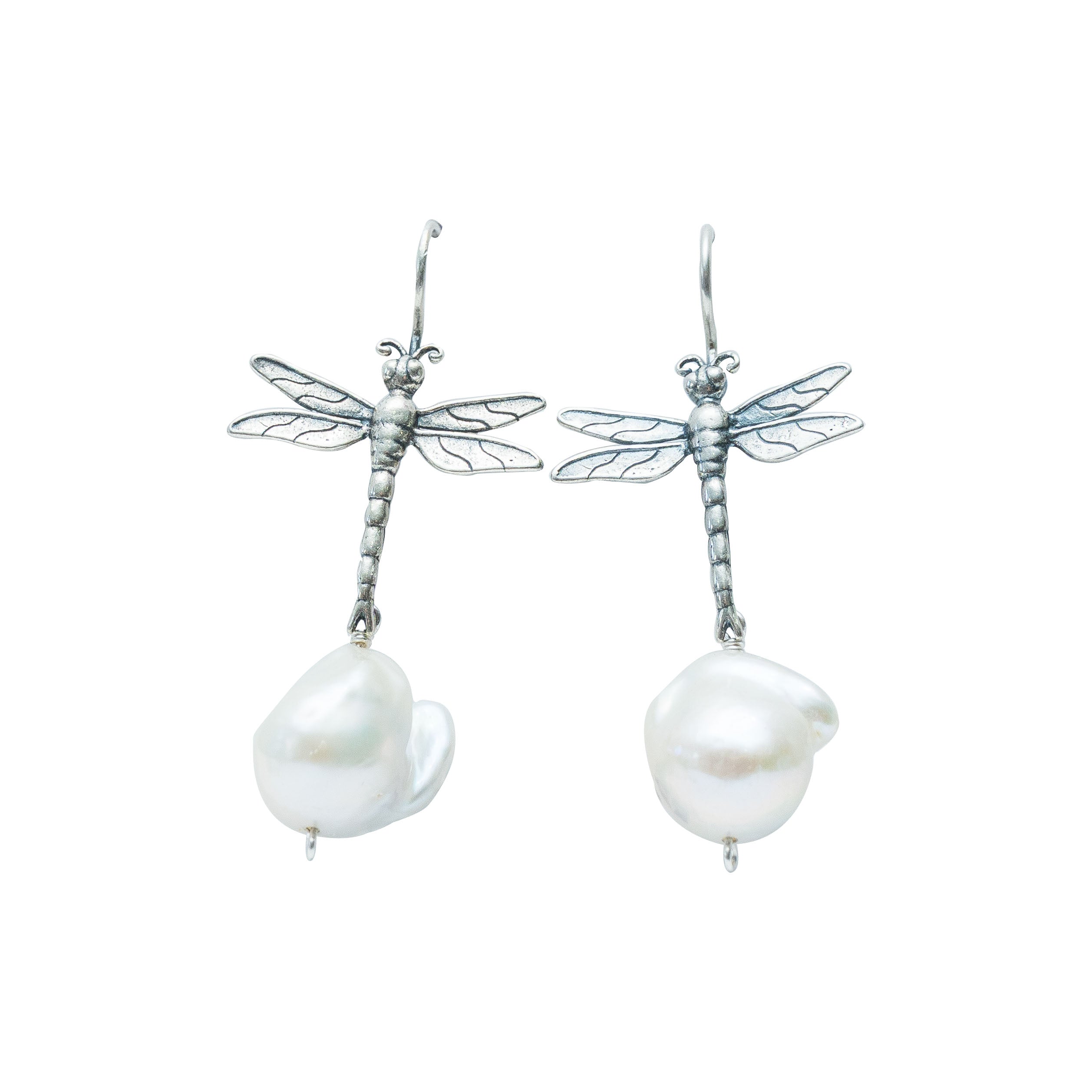 Aretes Vuelos de Cariño, joya de plata .925, con perla – Gabriela Sánchez