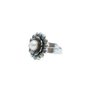 Anillo Girasol de Ensueño, joya de plata .925, con perla – Gabriela Sánchez (vista 6)