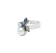 Anillo Susurros del viento, joya de plata .925, con perla – Gabriela Sánchez (vista 3)