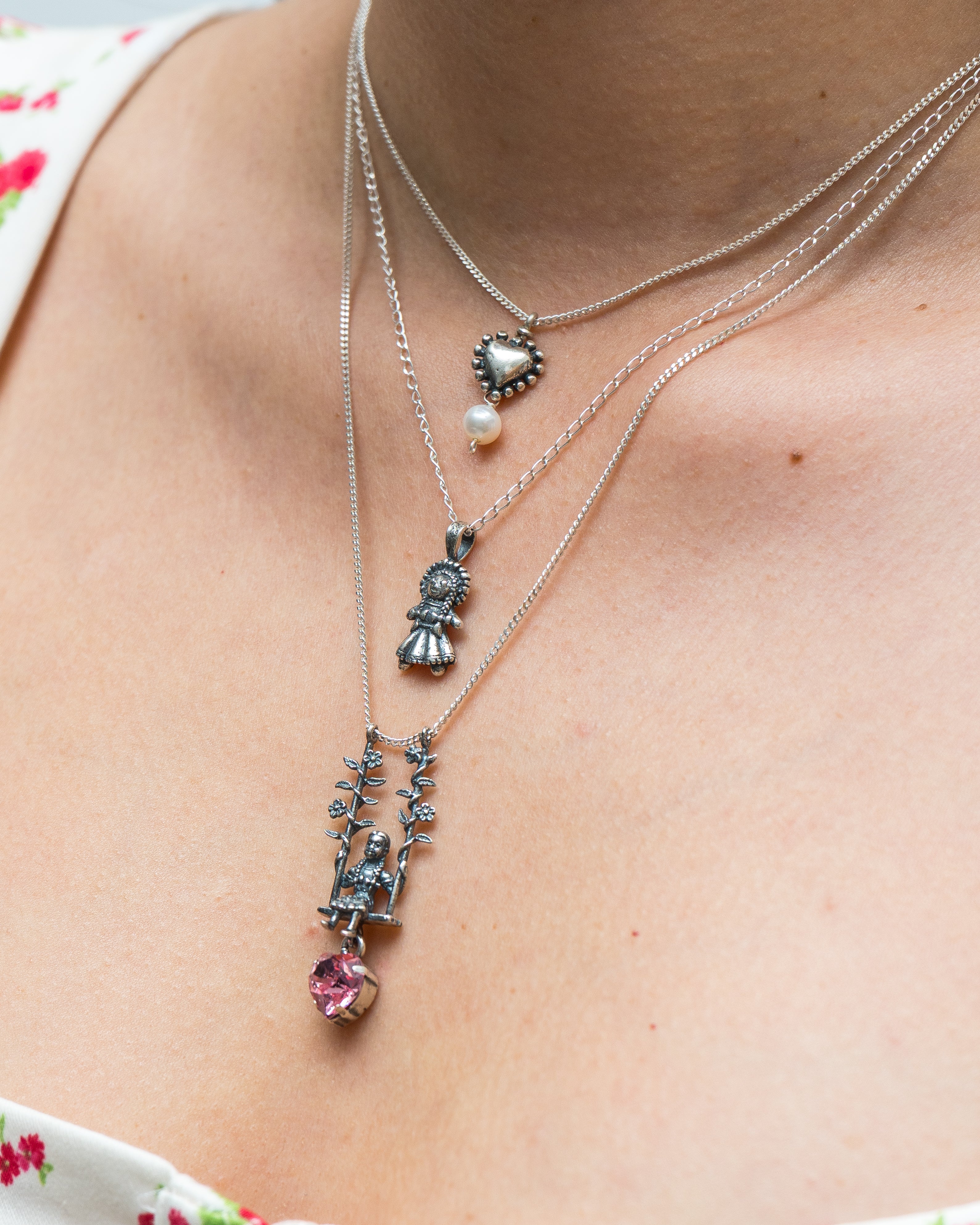 Set Siempre Serás mi Niña, joya de plata .925, con cristal Swarovski y perla – Gabriela Sánchez (vista 2)
