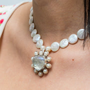 Collar Amor Profundo, joya de plata .925, con perla y cuarzo – Gabriela Sánchez (vista 4)