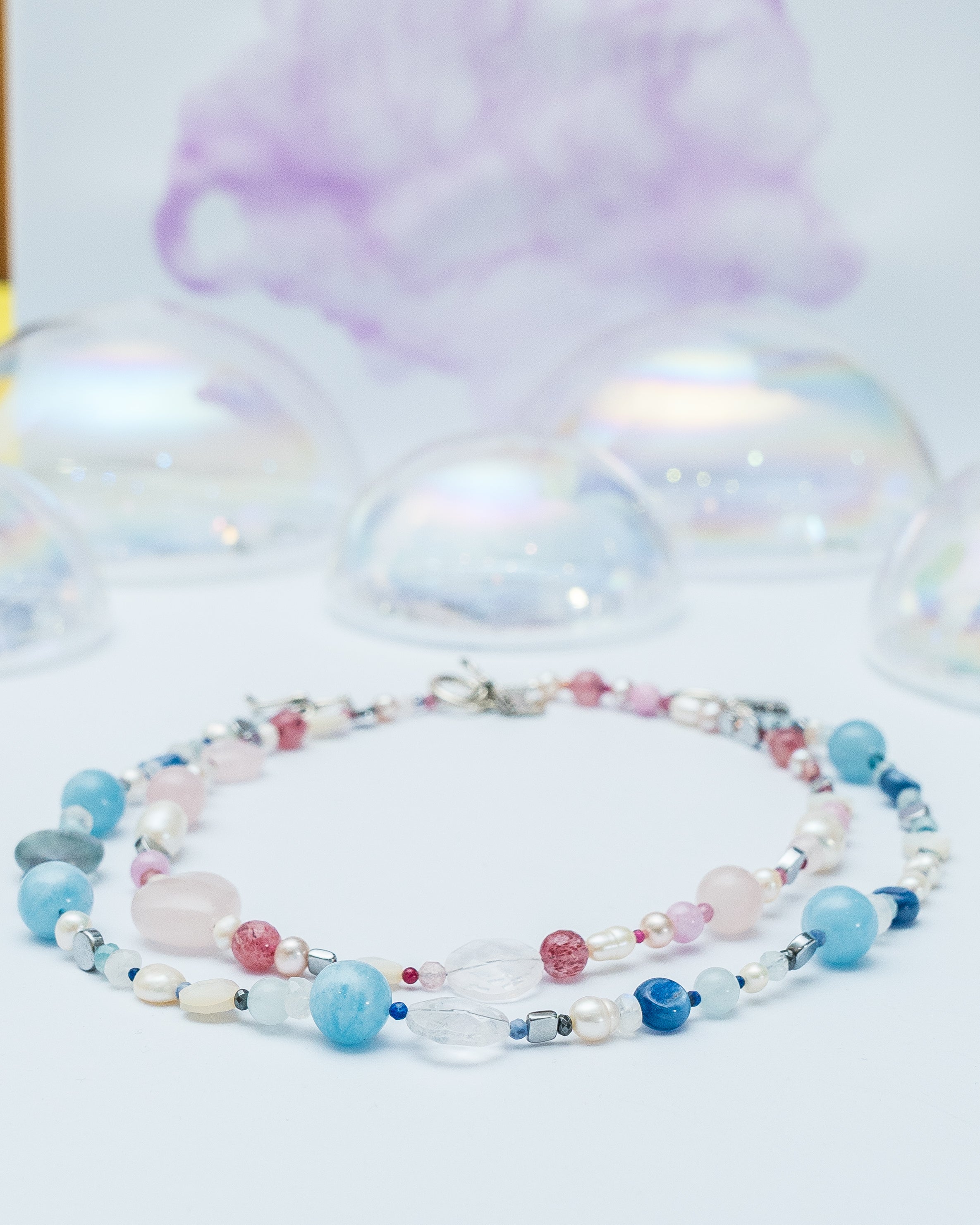 Collar Amor Infinito Rosa, joya de plata .925, con cuarzo rosa y concha – Gabriela Sánchez