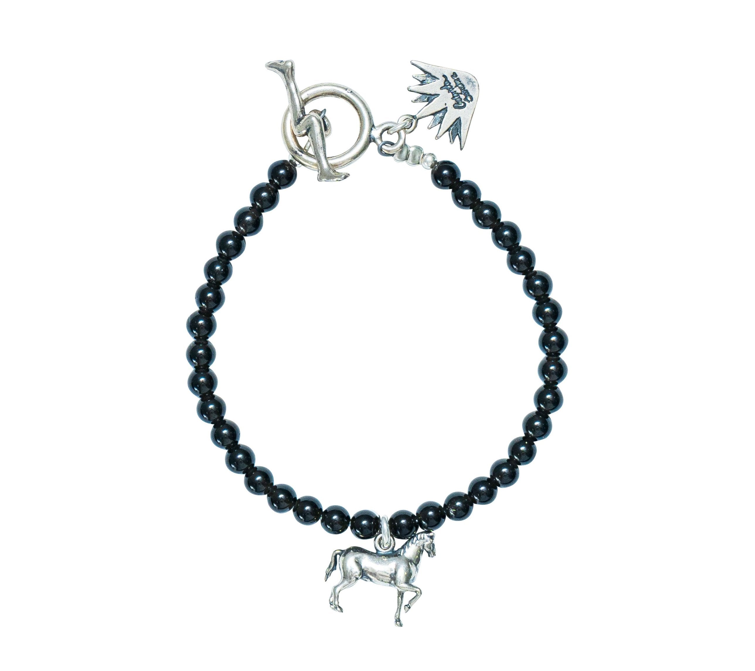 Pulsera Caballo Negro, joya de plata .925, con ónix – Gabriela Sánchez