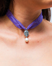Gargantilla Calavera Perla, joya de plata .925 – Gabriela Sánchez (vista 2)