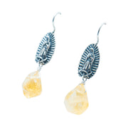 Aretes Devoción Decembrina, joya de plata .925, con citrina – Gabriela Sánchez