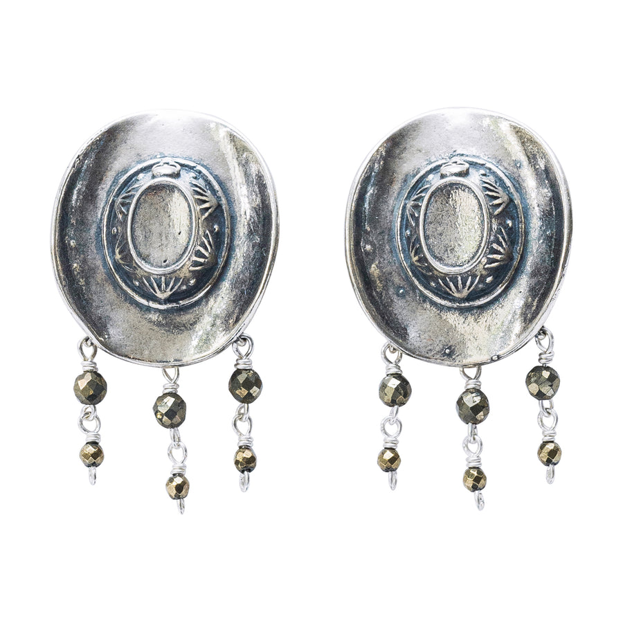 Aretes Fiesta Vaquera, joya de plata .925, con pirita – Gabriela Sánchez
