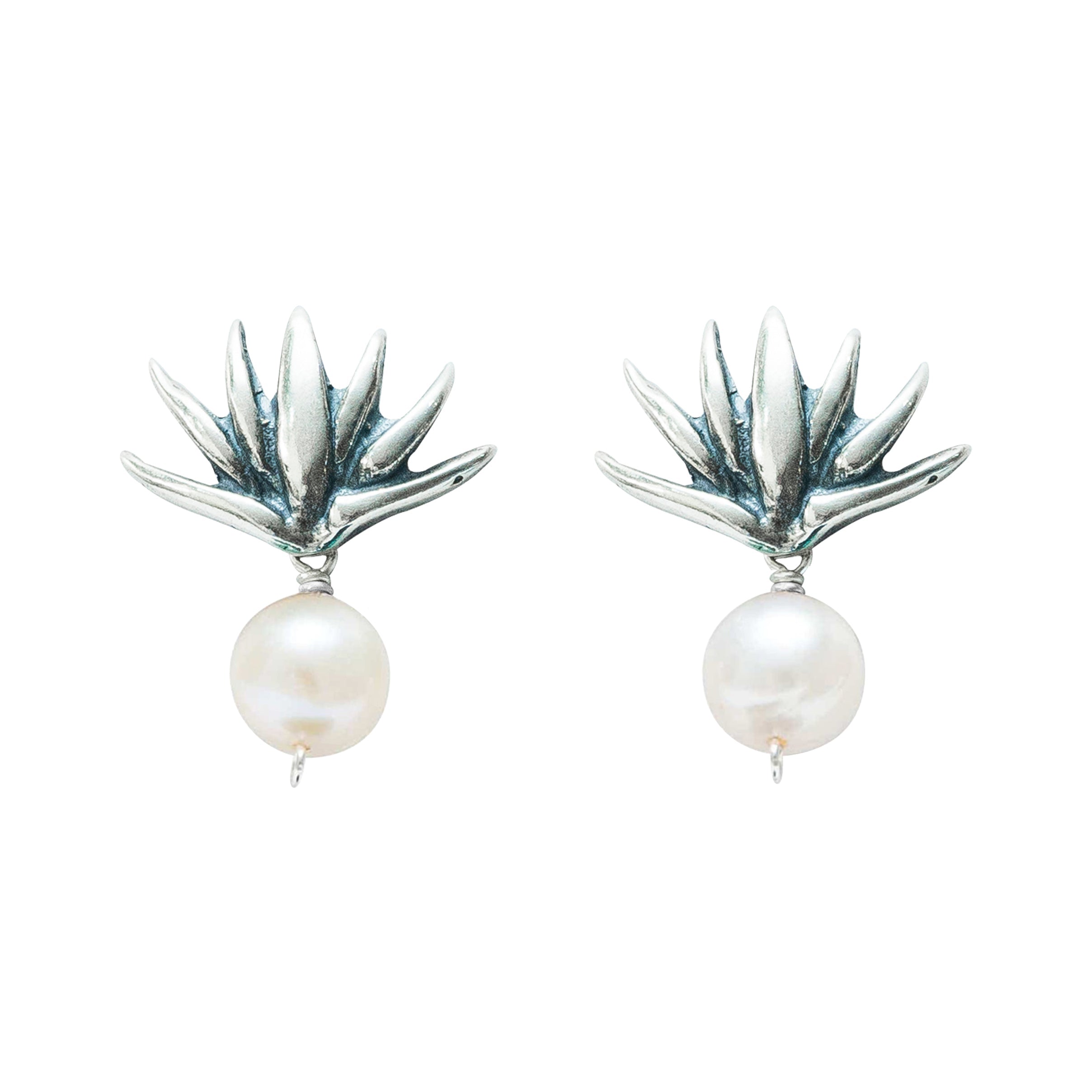 Aretes Agave Chico Perla, joya de plata .925 – Gabriela Sánchez