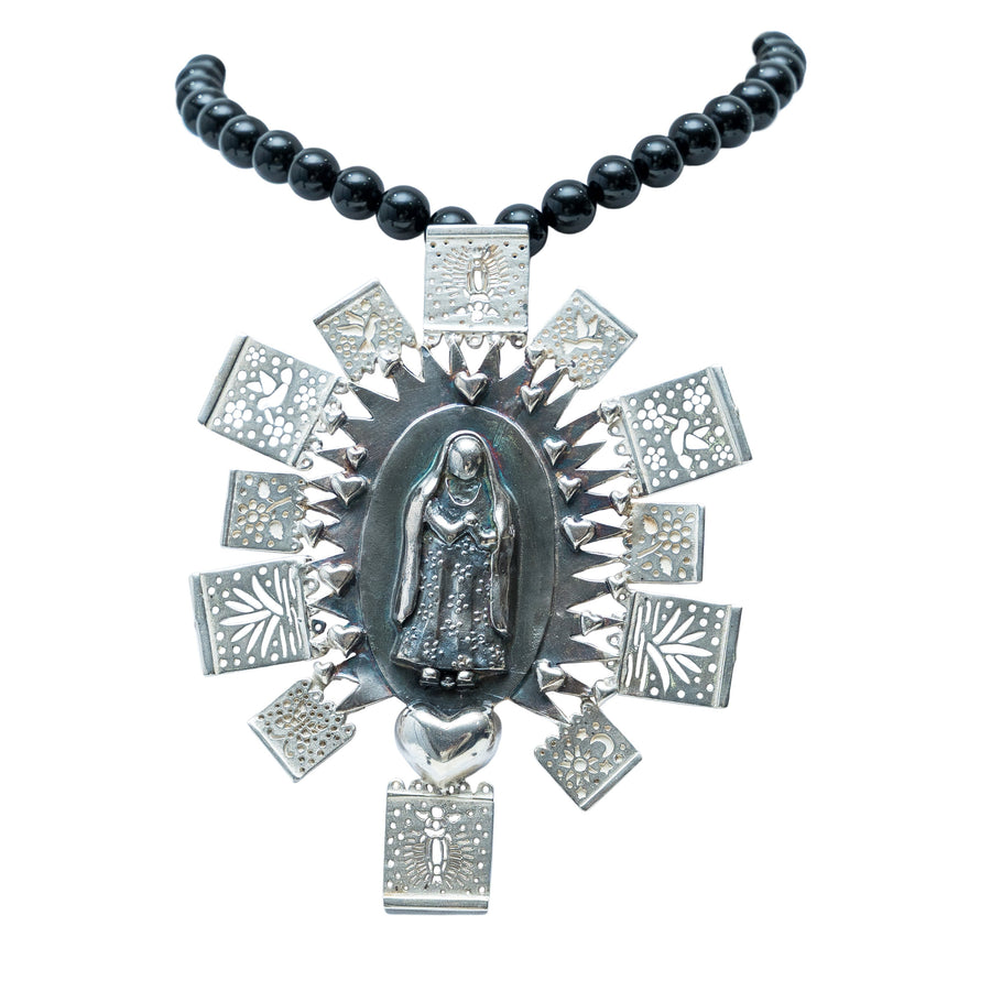 Collar Fiesta de Bendiciones, joya de plata .925, con ónix – Gabriela Sánchez (vista 2)
