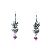 Aretes Corazón con Flama Rubí, joya de plata .925 – Gabriela Sánchez