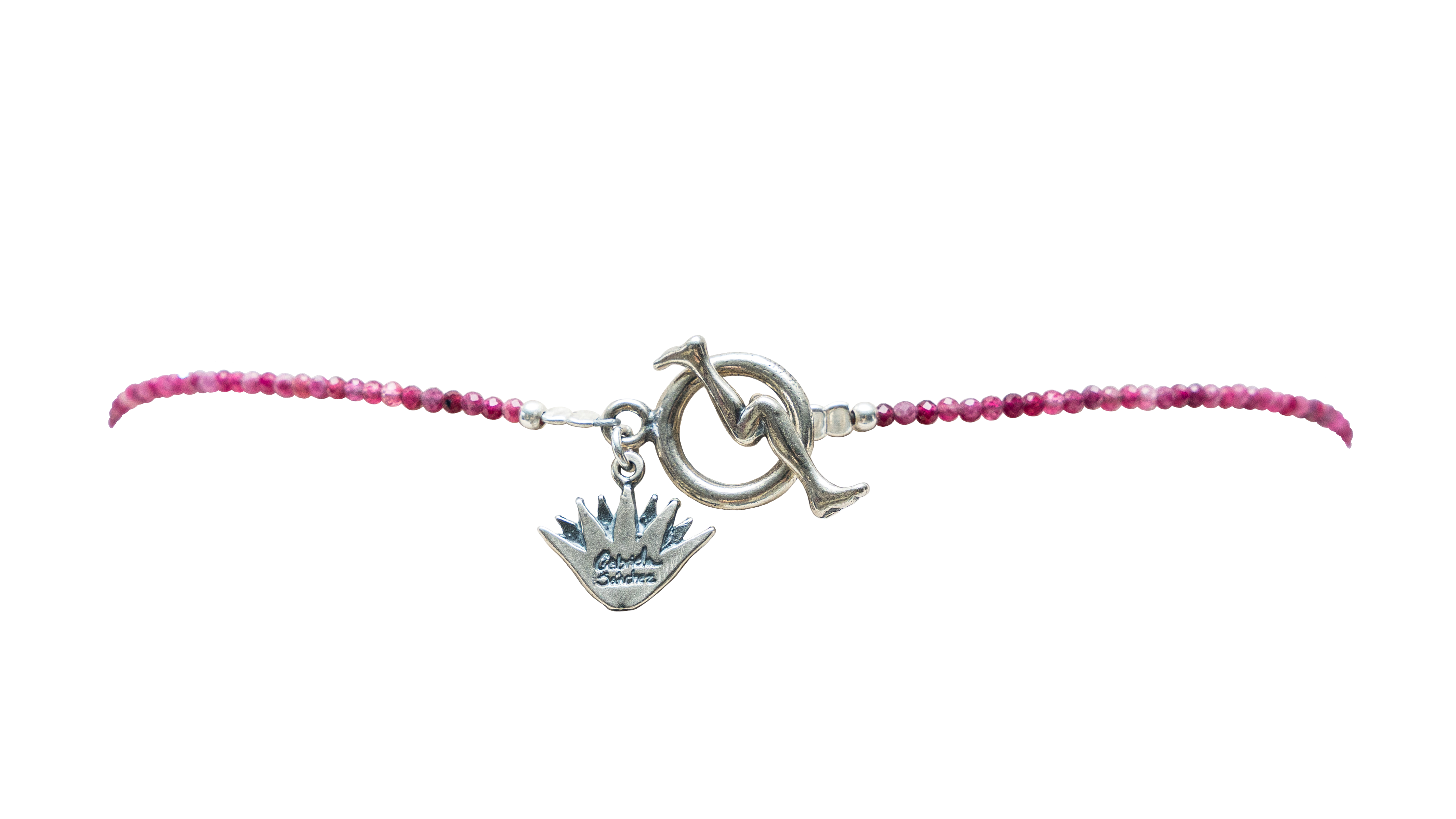 Collar Mi Niña, joya de plata .925, con rubí – Gabriela Sánchez (vista 2)