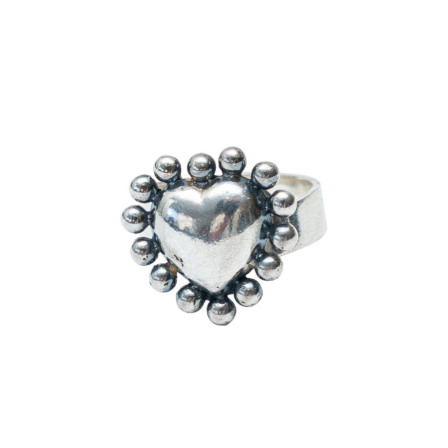 Anillo Corazón con Puntos Mediano, joya de plata .925 – Gabriela Sánchez (vista 2)