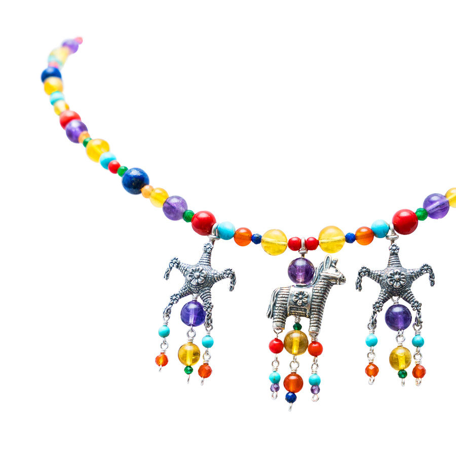 Collar Fiesta con piñatas, joya de plata .925, con lapislázuli y coral – Gabriela Sánchez (vista 4)