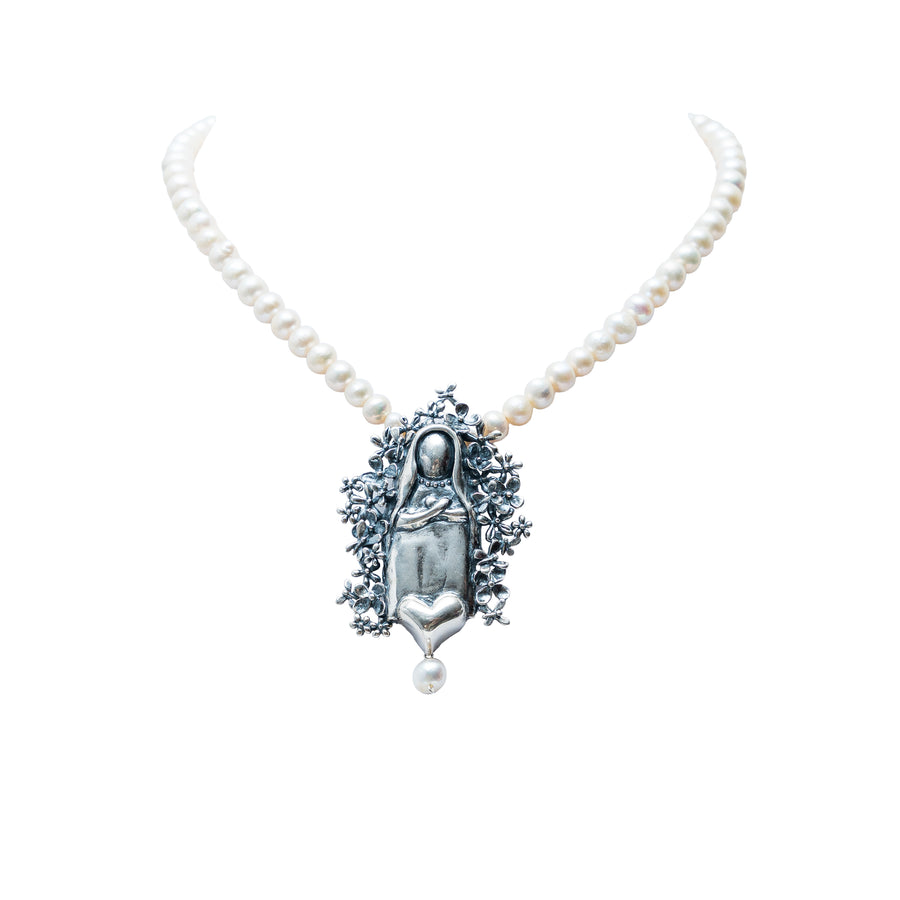 Collar Virgen con Perlas, joya de plata .925 – Gabriela Sánchez
