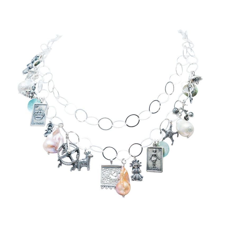 Cadena de juguetes, joya de plata .925, con perla y concha – Gabriela Sánchez (vista 3)