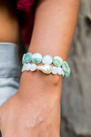 Pulsera Fiesta en el Agua, joya de plata .925, con angelita verde – Gabriela Sánchez (vista 4)