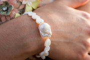 Pulsera Barroca de Luna, joya de plata .925, con perla y concha – Gabriela Sánchez (vista 3)