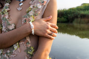 Pulsera Barroca de Luna, joya de plata .925, con perla y concha – Gabriela Sánchez (vista 4)