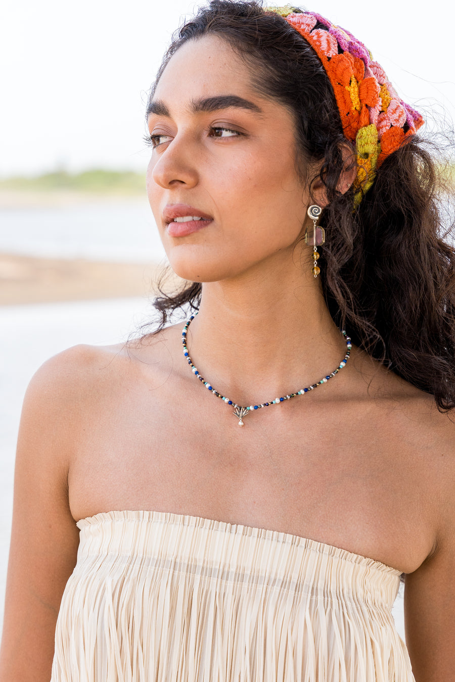 Collar Tequila y Mar, joya de plata .925, con turquesa y lapislázuli – Gabriela Sánchez (vista 3)