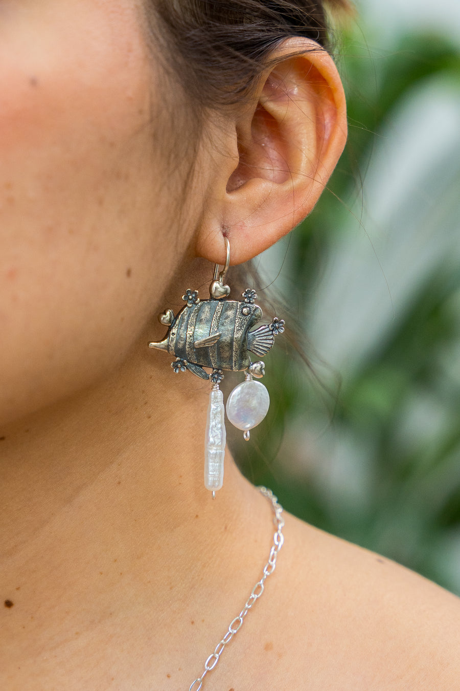 Aretes Cozumel, joya de plata .925, con perla – Gabriela Sánchez (vista 3)