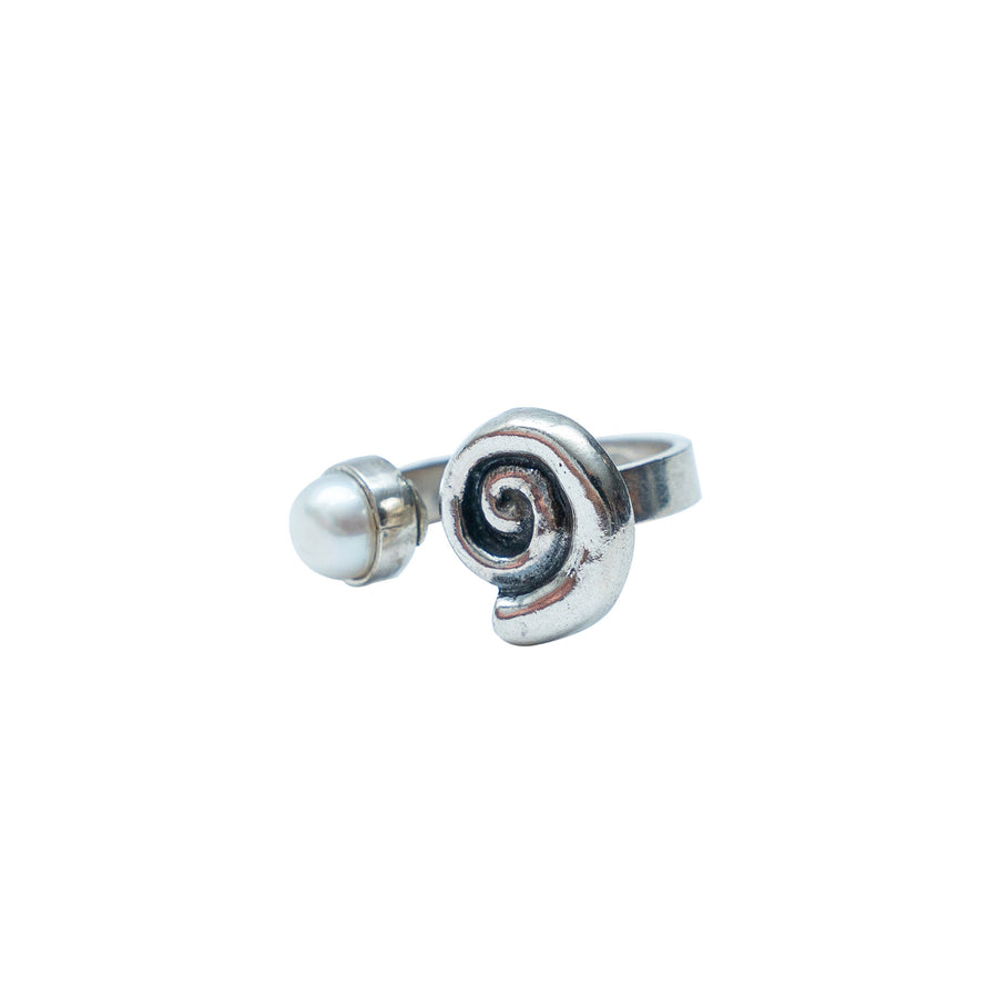 Anillo Agüita de Coco, joya de plata .925, con perla – Gabriela Sánchez (vista 3)
