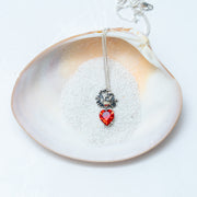 Dije Cereza del Mar, joya de plata .925, con cristal Swarovski – Gabriela Sánchez (vista 4)