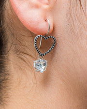 Aretes Querida Cáncer, joya de plata .925, con cristal Swarovski – Gabriela Sánchez (vista 2)