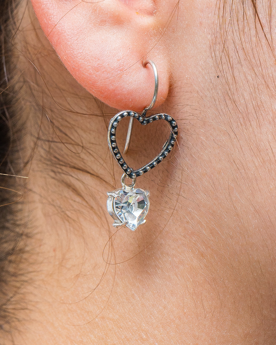 Aretes Querida Cáncer, joya de plata .925, con cristal Swarovski – Gabriela Sánchez (vista 2)