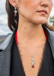 Aretes Tierra Roja, joya de plata .925, con cristal Swarovski – Gabriela Sánchez (vista 4)