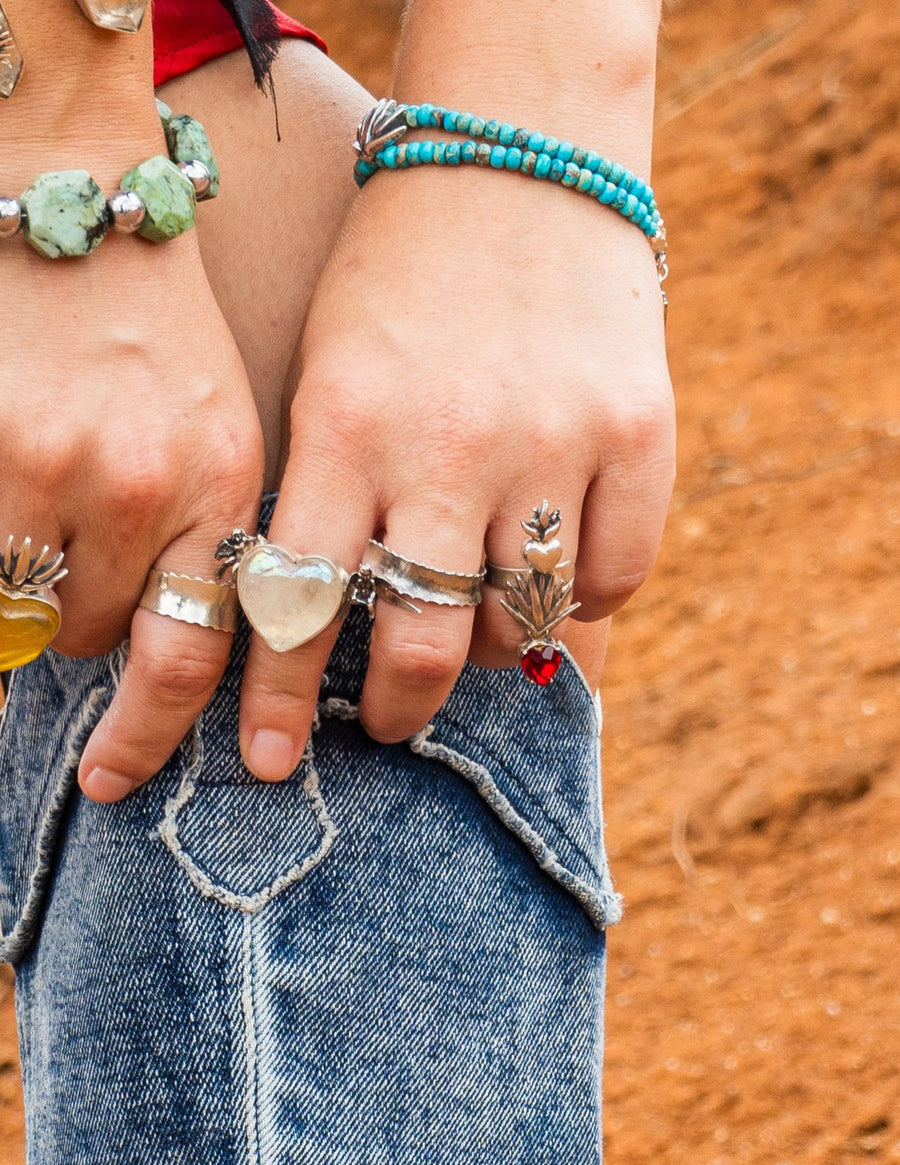 Anillo Penca Espiral, joya de plata .925 – Gabriela Sánchez (vista 5)