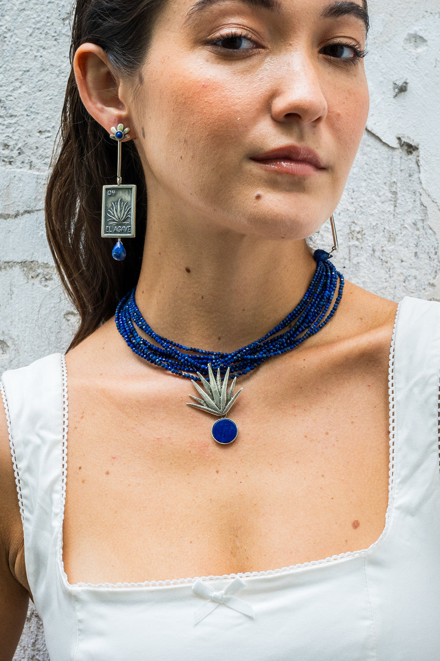 Collar Campos Azules, joya de plata .925, con lapislázuli – Gabriela Sánchez (vista 4)