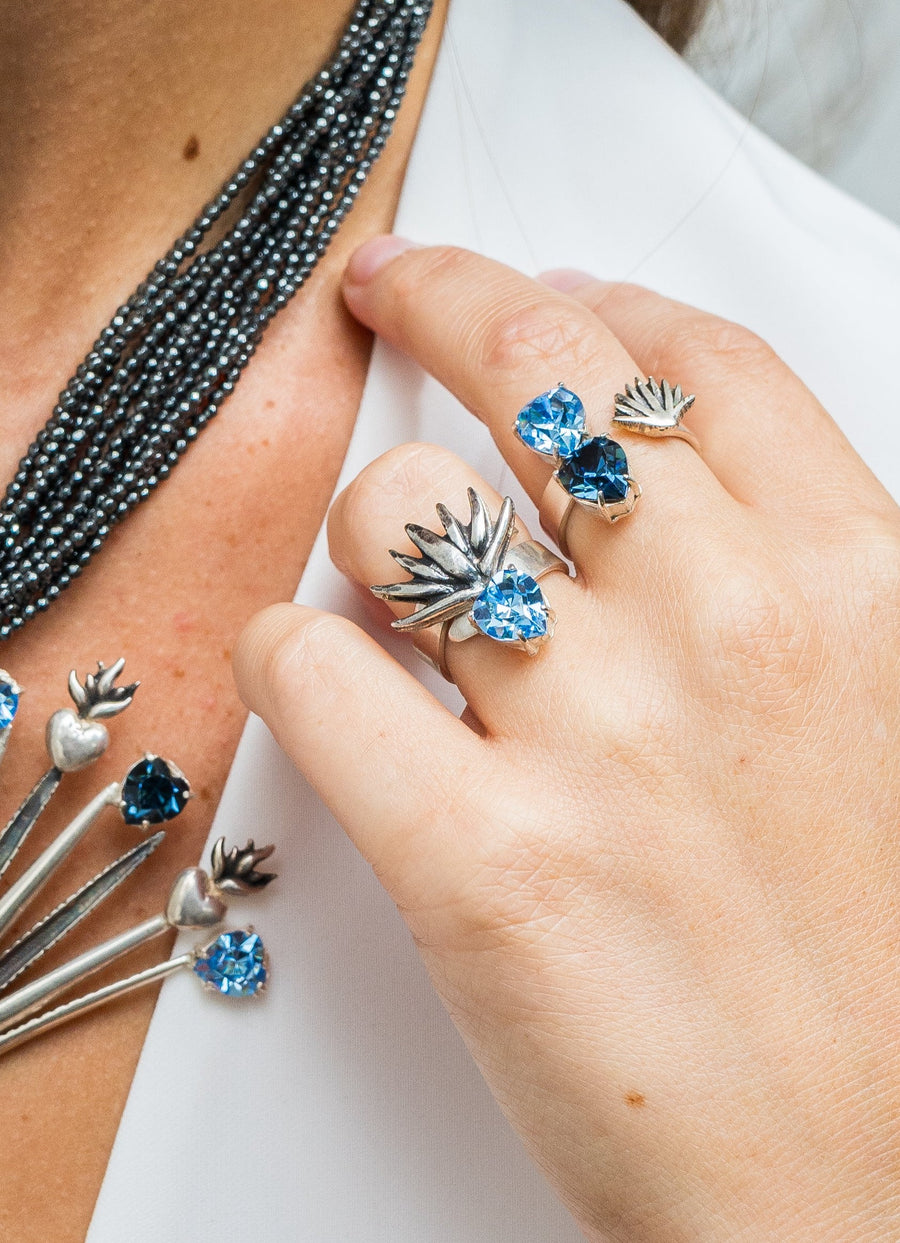 Anillo Agave Celeste, joya de plata .925, con cristal Swarovski – Gabriela Sánchez (vista 9)