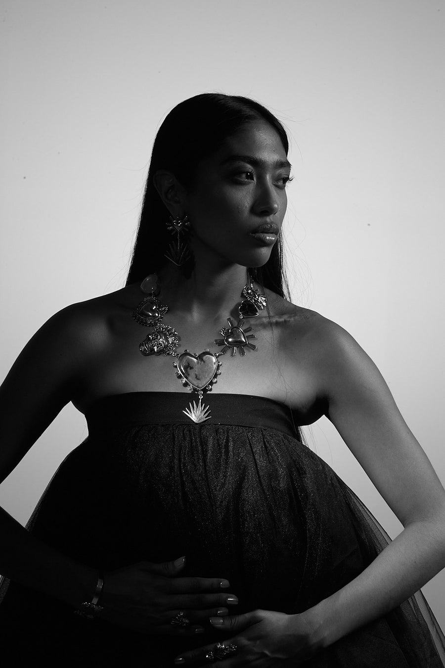 Collar Corazón Gabriela Sánchez, joya de plata .925, con ámbar – Gabriela Sánchez (vista 6)