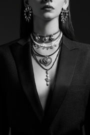 Collar Amor Rosé, joya de plata .925, con granate y rubí – Gabriela Sánchez (vista 2)