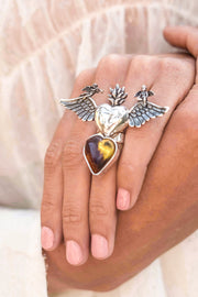 Anillo Corazón con Alas Ámbar, joya de plata .925 – Gabriela Sánchez (vista 3)