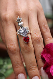 Anillo Tierra Roja, joya de plata .925, con cristal Swarovski – Gabriela Sánchez
