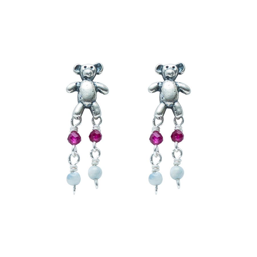 Aretes Osito de Mami, joya de plata .925, con labradorita y rubí – Gabriela Sánchez