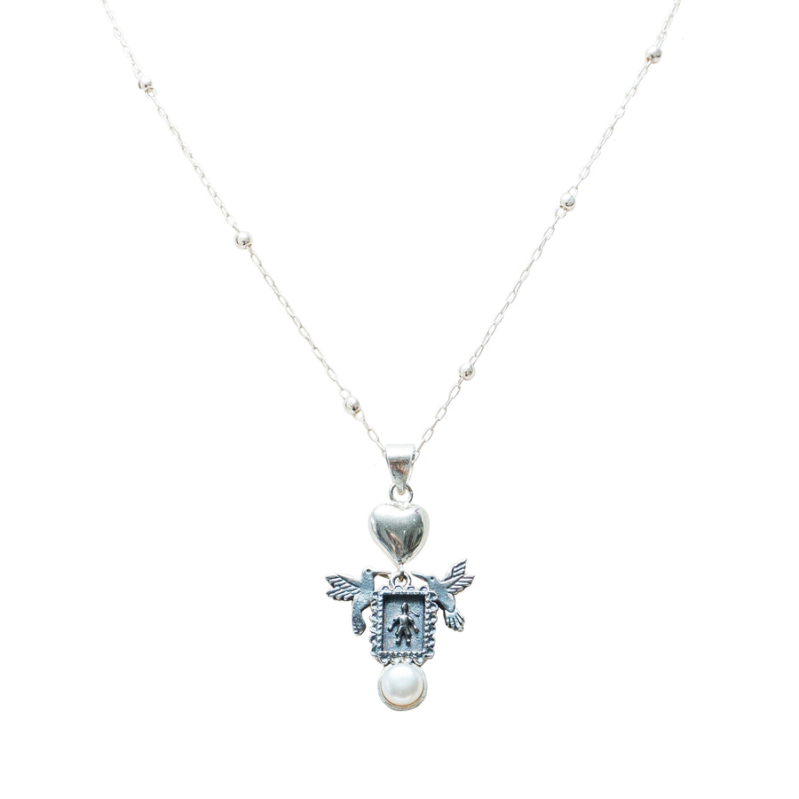 Dije Alas de Ternura, joya de plata .925, con perla – Gabriela Sánchez (vista 2)