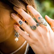 Anillo Milagrito Virgen Gabriela Sánchez Anillo