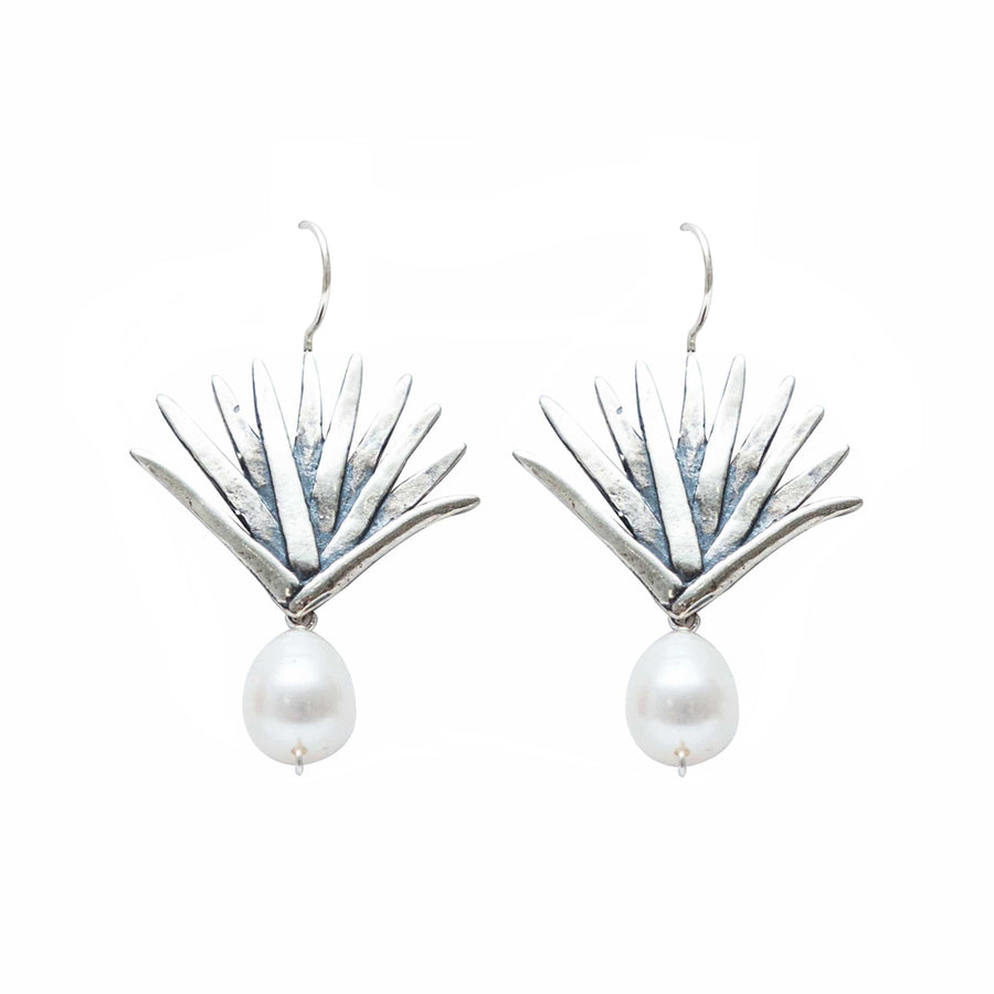 Aretes Agave Sueño 4 Perla, joya de plata .925 – Gabriela Sánchez (vista 2)
