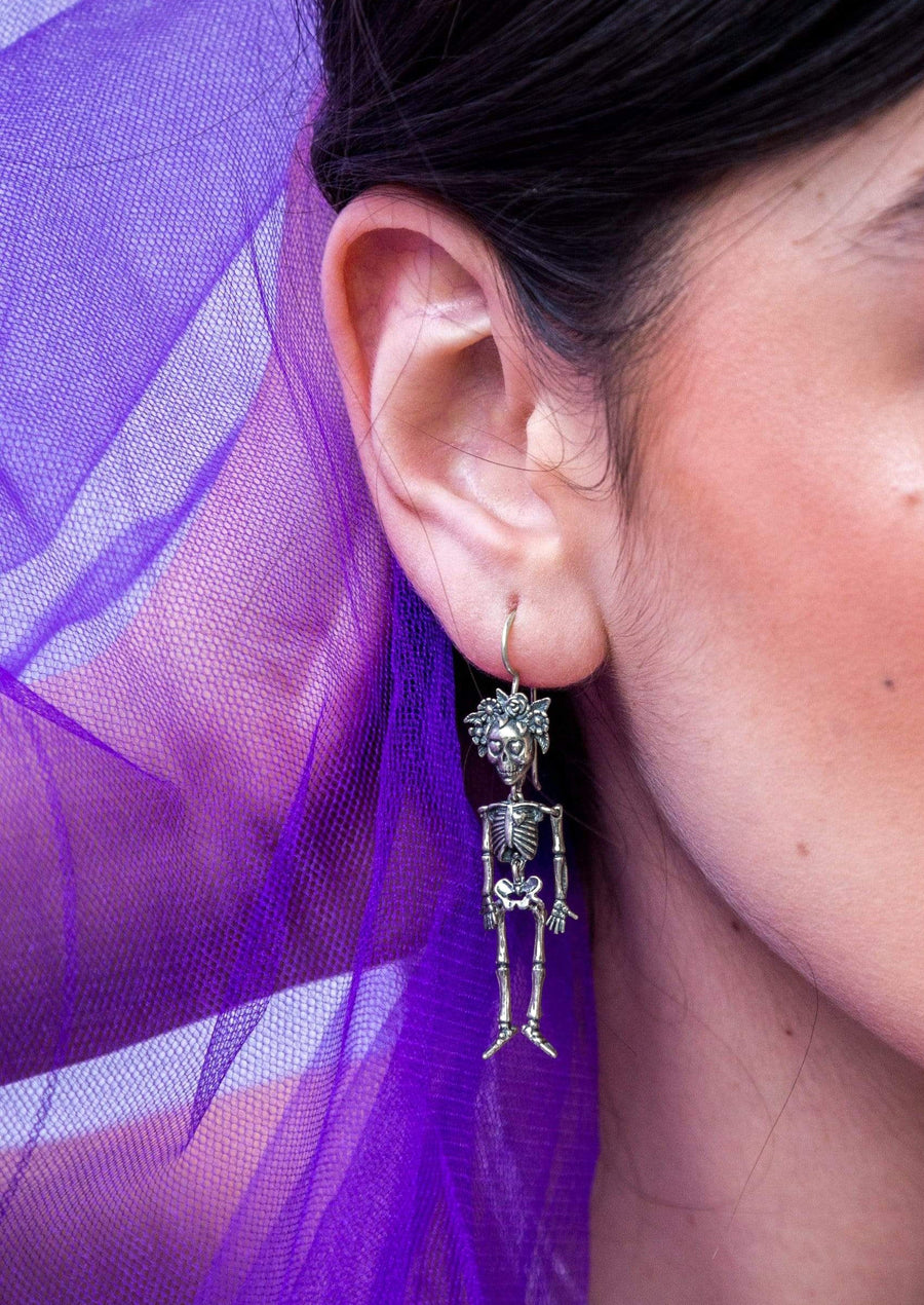 Aretes Calacas Pareja, joya de plata .925 – Gabriela Sánchez (vista 3)