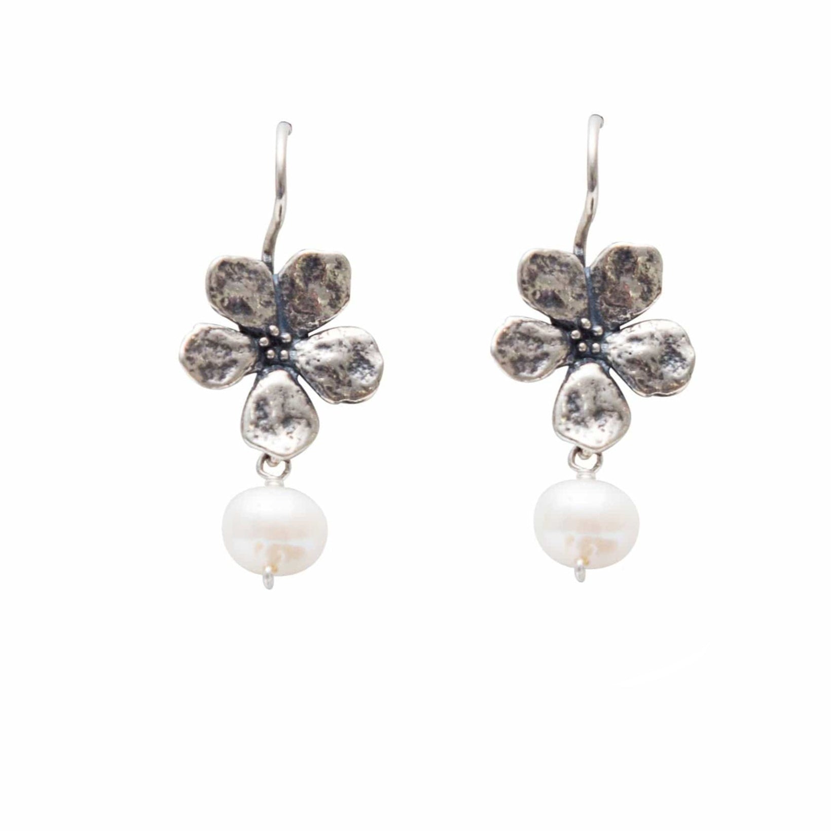 Aretes Flor Cerezo Perla, joya de plata .925 – Gabriela Sánchez
