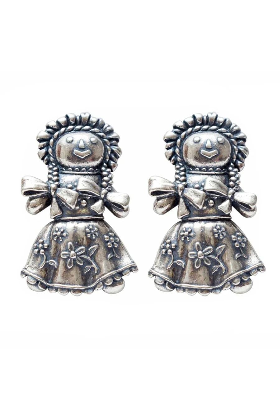 Aretes Muñequitas de trapo de plata, Gabriela Sánchez
