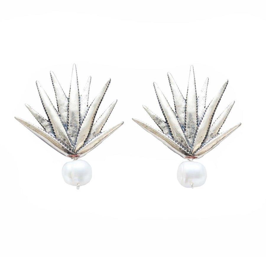 Aretes Agave Realista con Perla, joya de plata .925 – Gabriela Sánchez (vista 2)